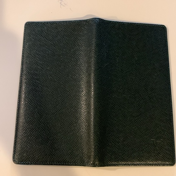 Beautiful Collectors Piece Louis Vuitton Excellent Condition - Picture 2 of 10